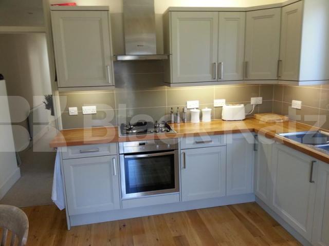 			NEW INSTRUCTION, 2 Bedroom, 1 bath, 1 reception End Terraced House			 Treport Street, Wandsworth/Earlsfield